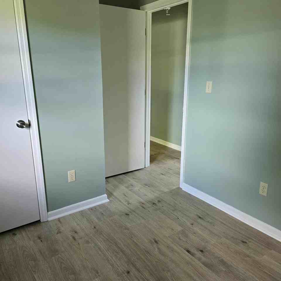1821 Charles St #1 - Photo 4 of 8