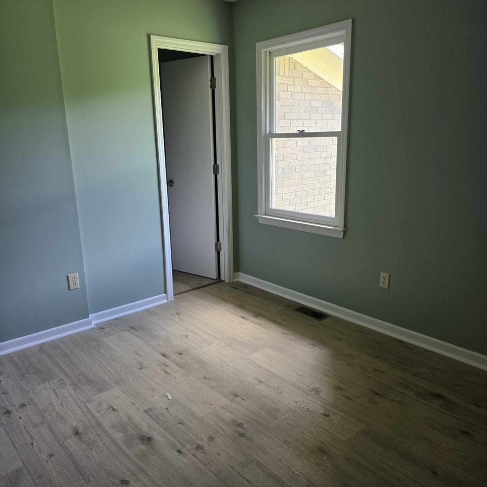 1821 Charles St #1 - Photo 5 of 8