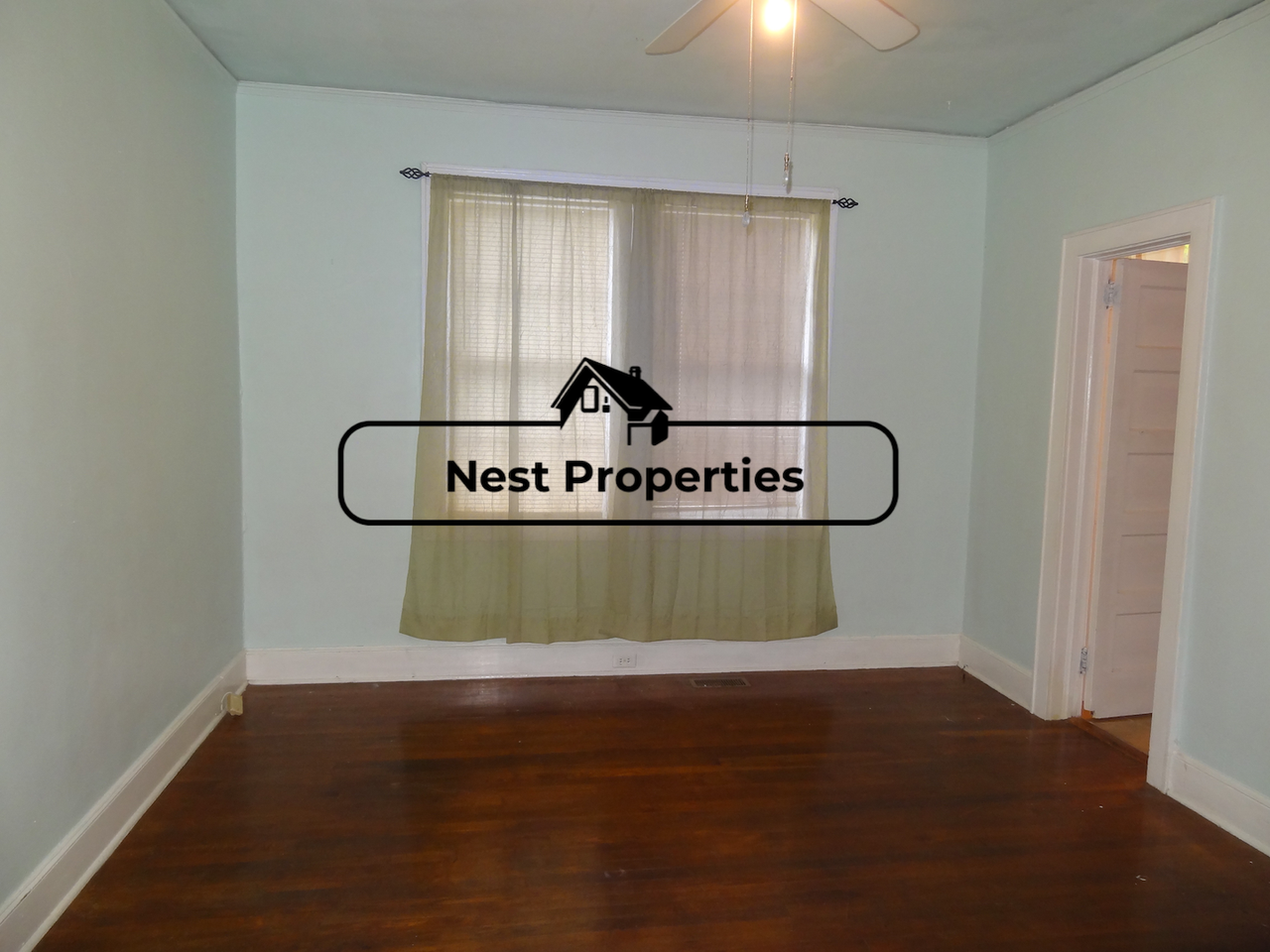 300 S Harden St #1 - Photo 7 of 13