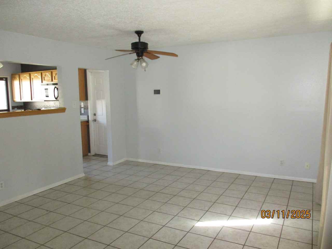 1706 Utah St Ne #1 - Photo 3 of 25