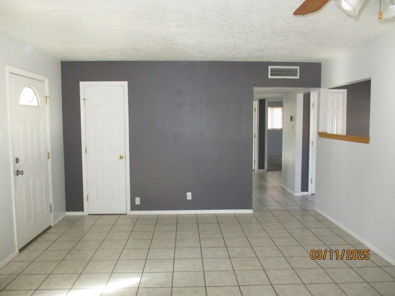 1706 Utah St Ne #1 - Photo 5 of 25