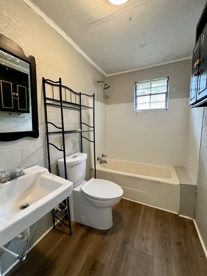 508 S Martin Luther King Jr Dr #1 - Photo 2 of 15