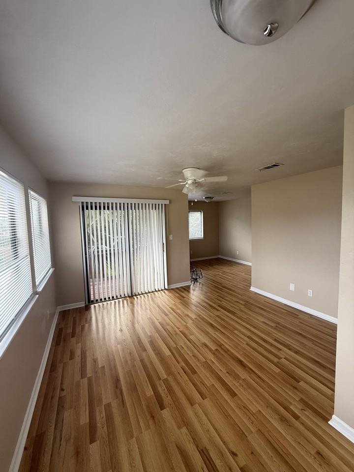 1313 Airport DrE6 #E6 - Photo 2 of 10