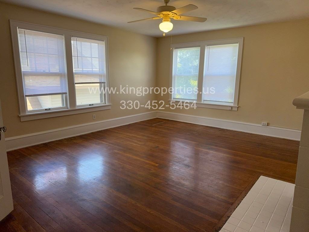 1749 Market Ave N #4 - Photo 2 of 5