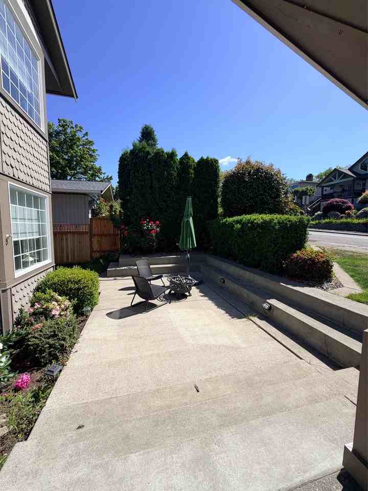 1607 Nisqually St #1 - Photo 4 of 46