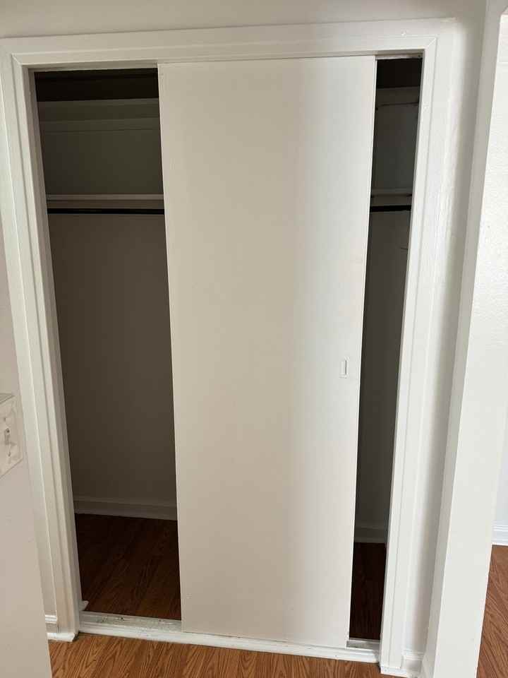 Bldg 2 B10 2nd Floor #B10 - Photo 4 of 15