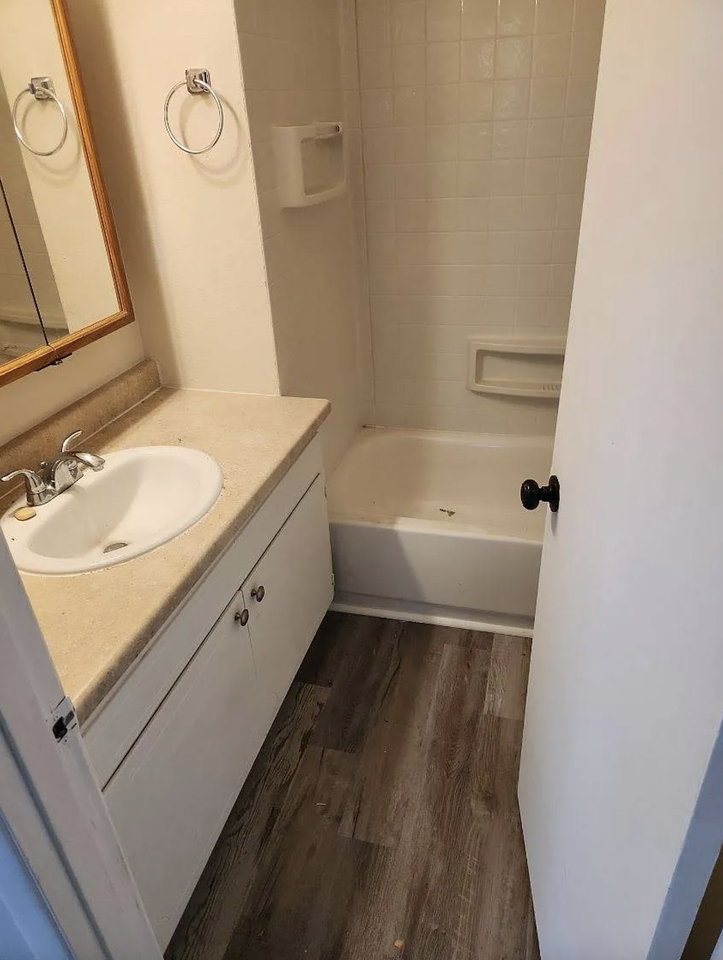 440 34th Ave Se #446 - Photo 6 of 11