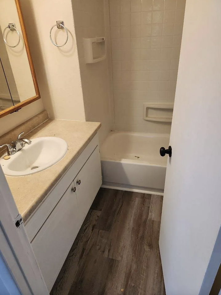 440 34th Ave Se #446 - Photo 7 of 11