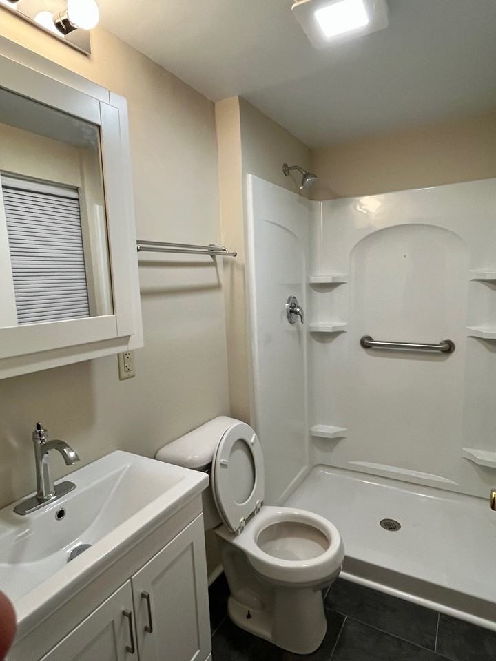 228 E Canedy St #2 - Photo 5 of 13