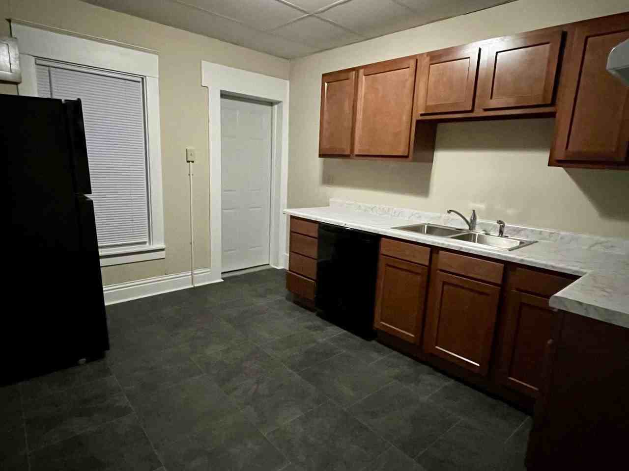 228 E Canedy St #2 - Photo 6 of 13