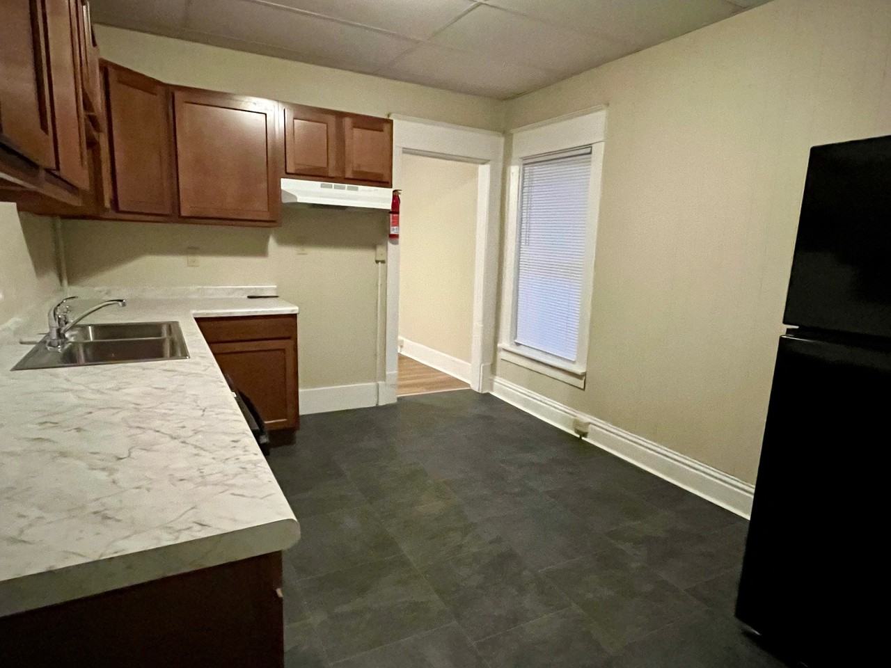 228 E Canedy St #2 - Photo 7 of 13
