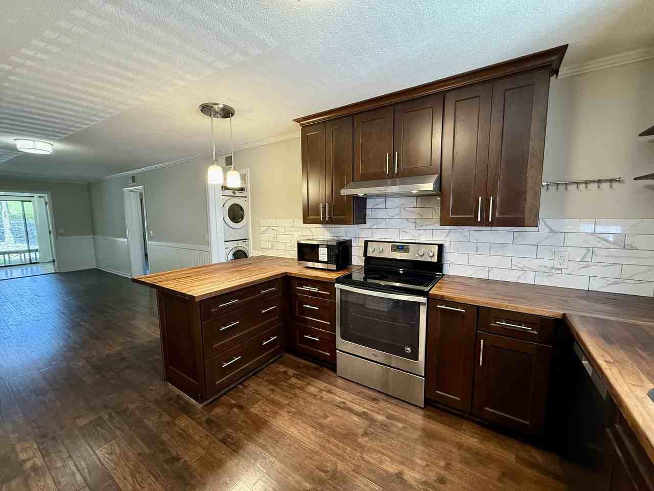 15 Lake Dr #1 - Photo 6 of 19