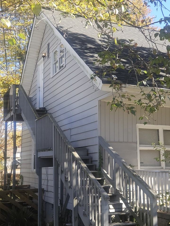 210 S Highland St #A - Photo 2 of 10