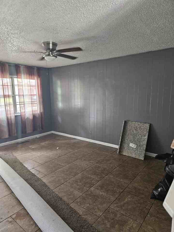 409 S 190th East Ave #1 - Photo 3 of 11