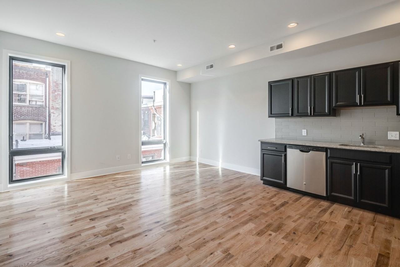 514 South Street - Photo 3 of 12
