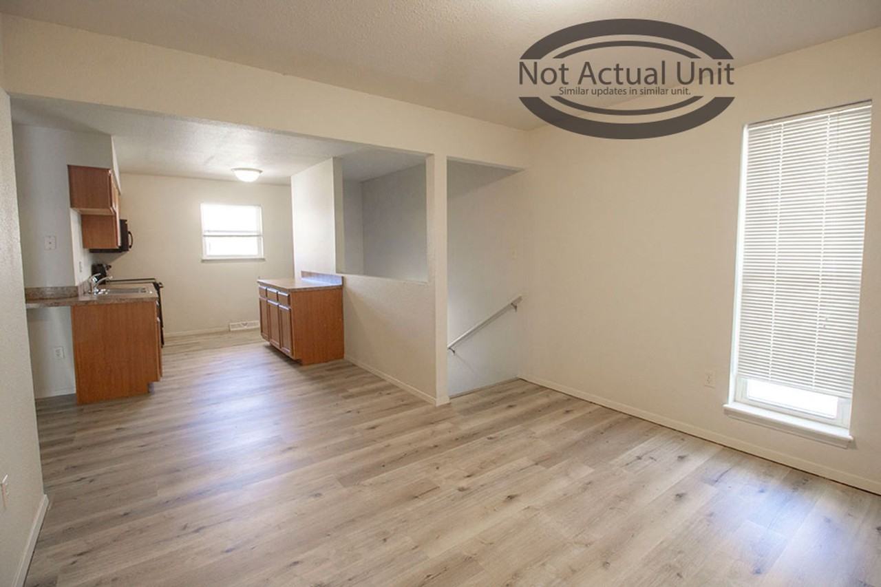 1013 W Ash St - Photo 5 of 43