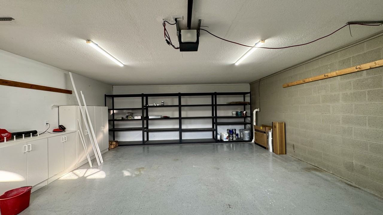 220 Konawa Ln #1 - Photo 2 of 20