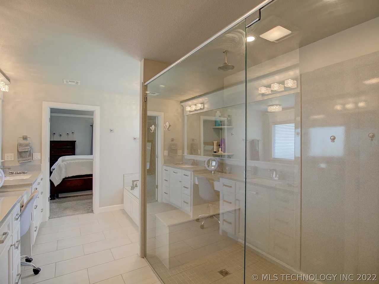 18619 E 46th St S #1 - Photo 3 of 11