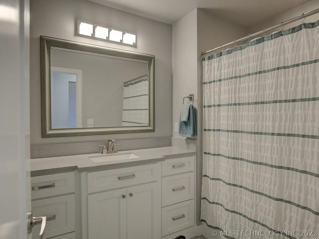 18619 E 46th St S #1 - Photo 4 of 11