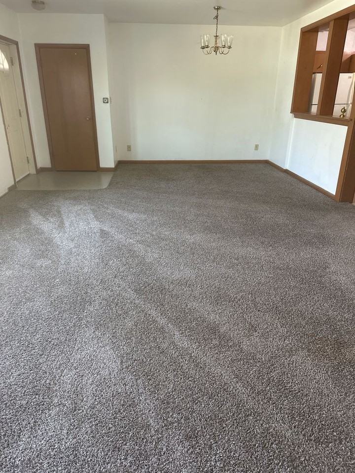 723 7th Ave N - Photo 3 of 11