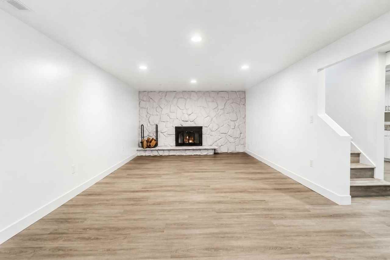 485 E Rena Ave - Photo 2 of 21