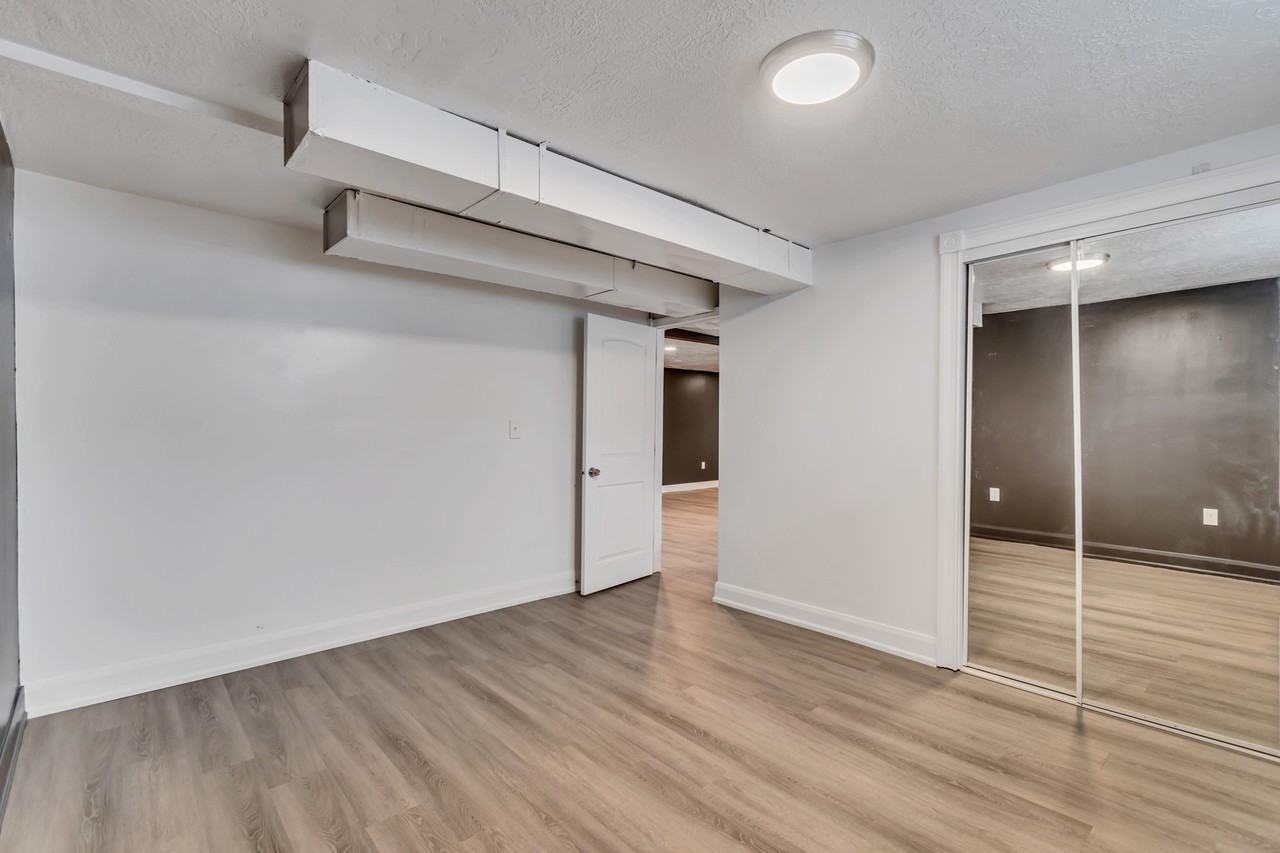 485 E Rena Ave - Photo 5 of 21