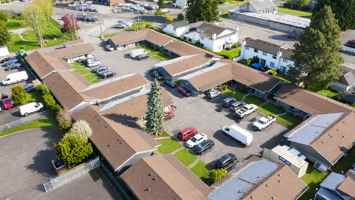 featured image of 502 8th St Ne