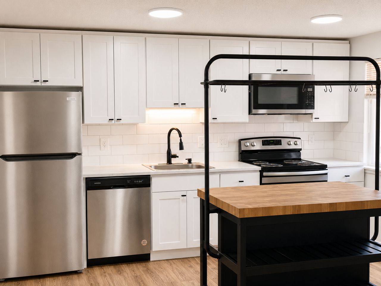 Parkview Apartments - Photo 6 of 27