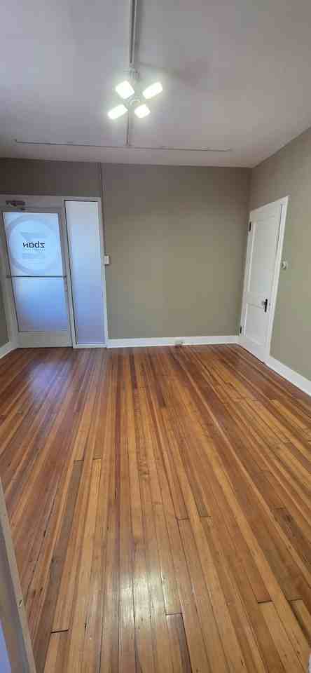 104 W Chestnut St Ste 3f #3F - Photo 6 of 16