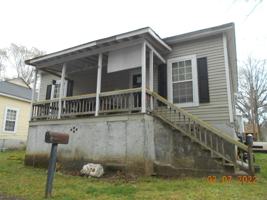 featured image of 111 Mcgee St #1