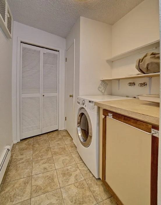 1155 Lakeside Dr #204 - Photo 4 of 10
