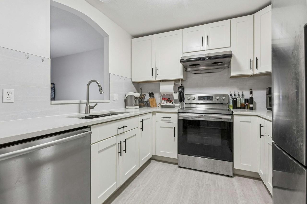 8180 Jones Road #215 - Photo 4 of 22