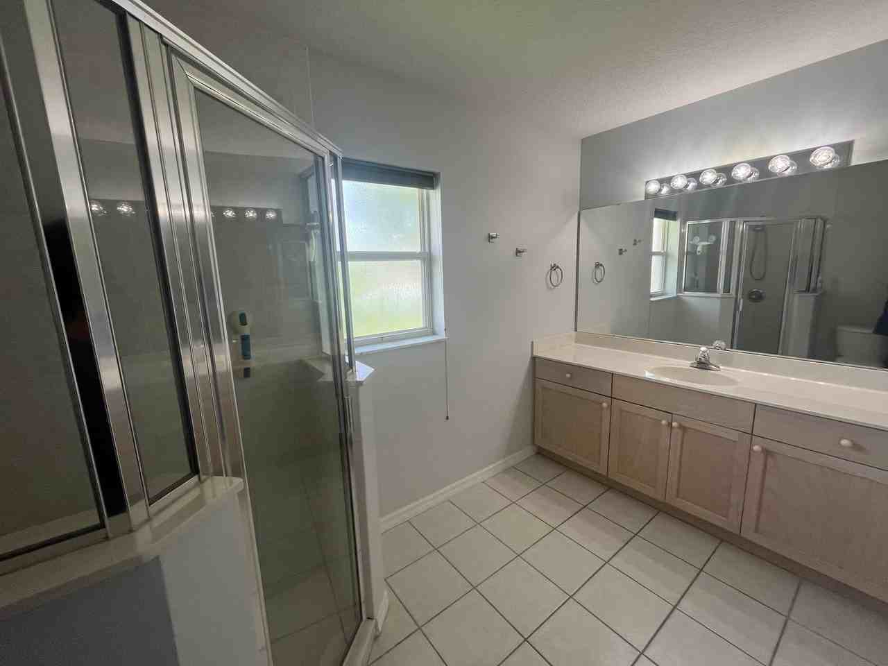 30 Fenwick Ln - Photo 7 of 9