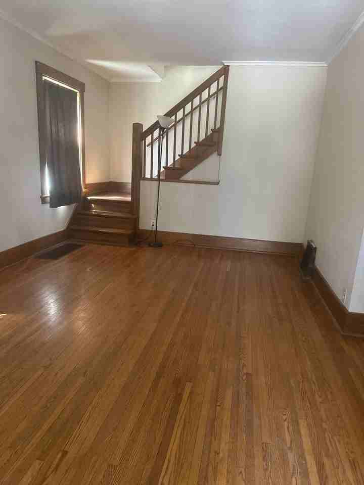 216 N 14th St - Photo 3 of 11