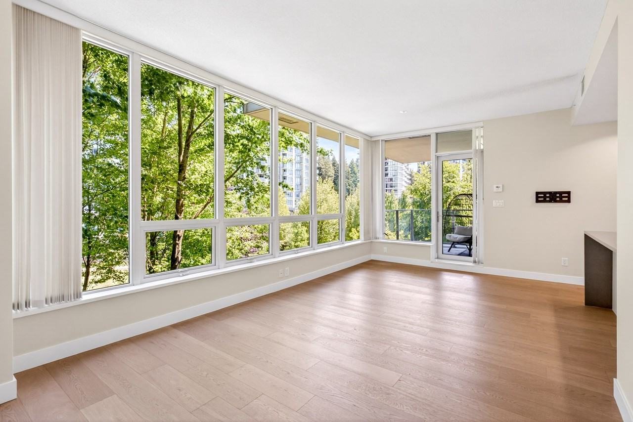 Berton Ave - Photo 2 of 9