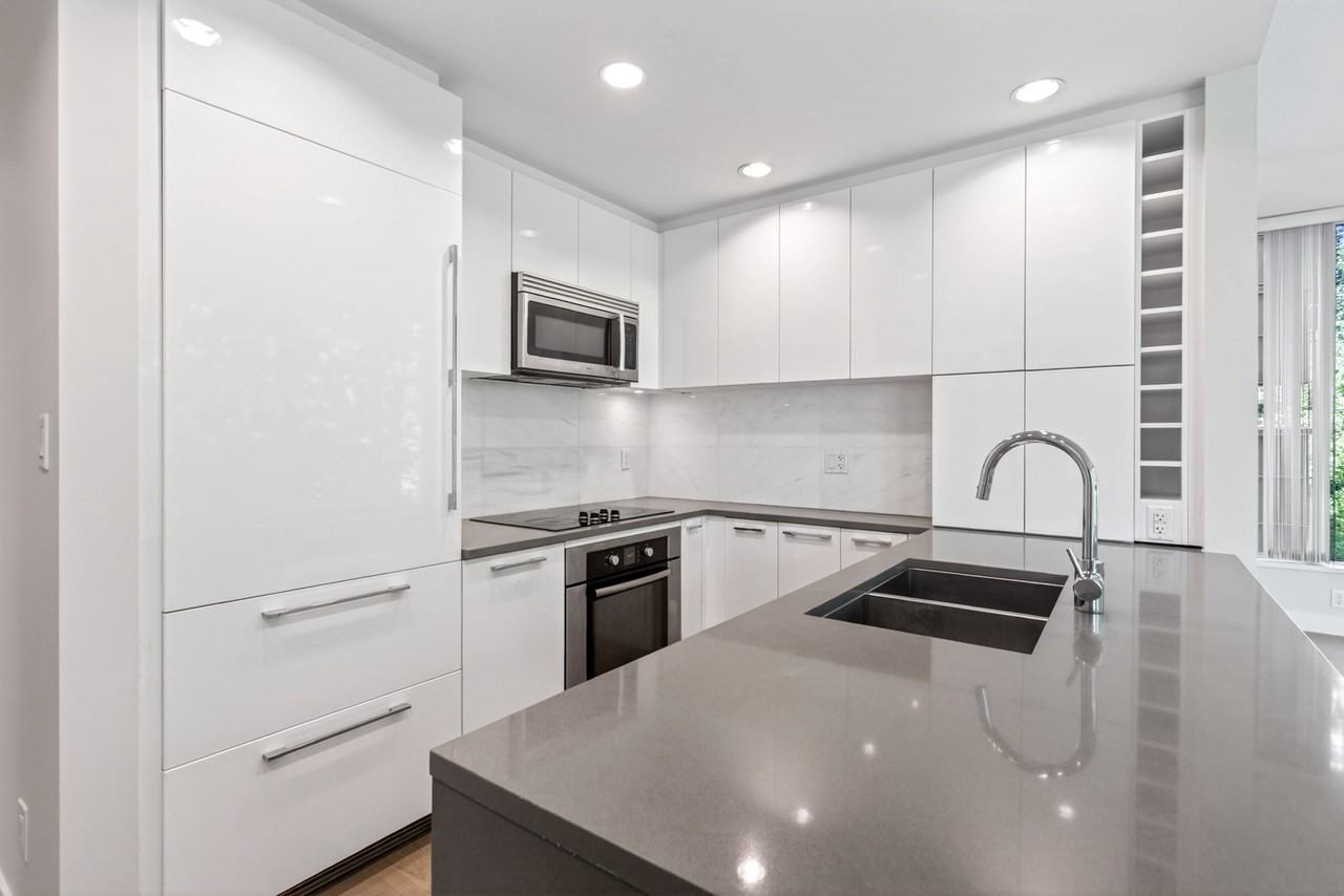 Berton Ave - Photo 5 of 9