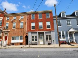 featured image of 116 W Market St
