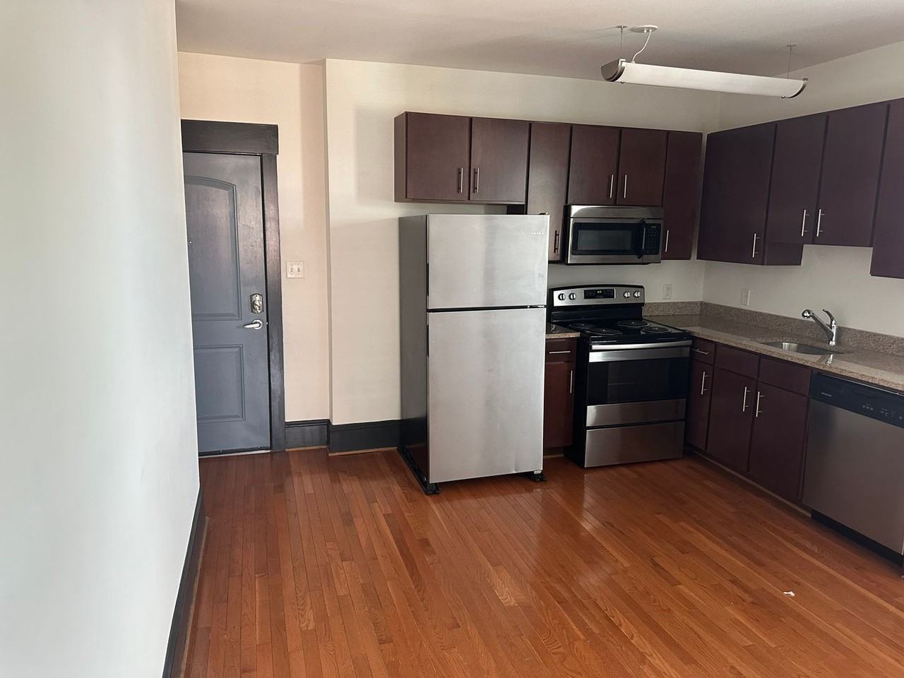 Old Towne Flats - Photo 2 of 29