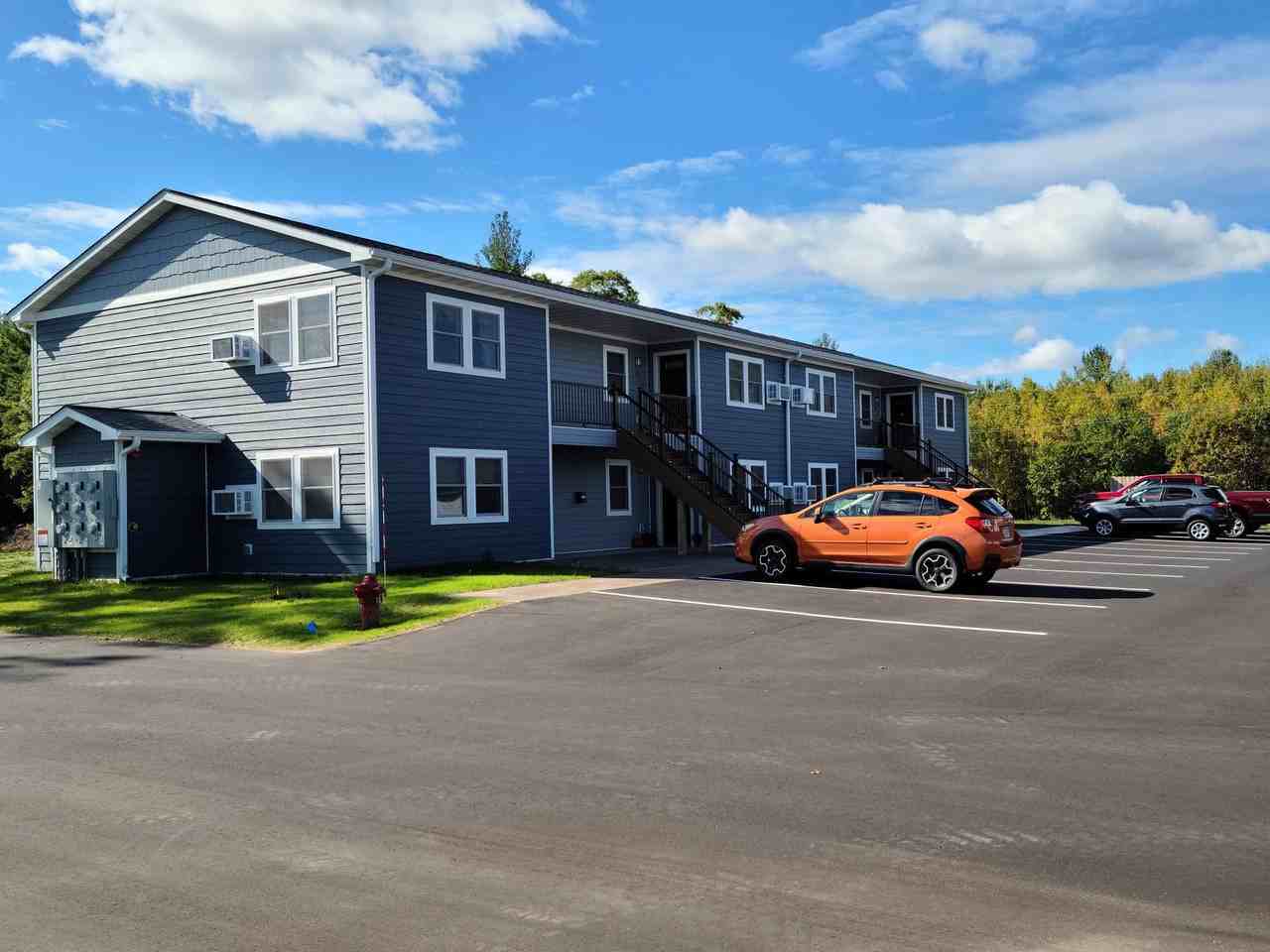 Lake Country Apartments - Photo 2 of 7