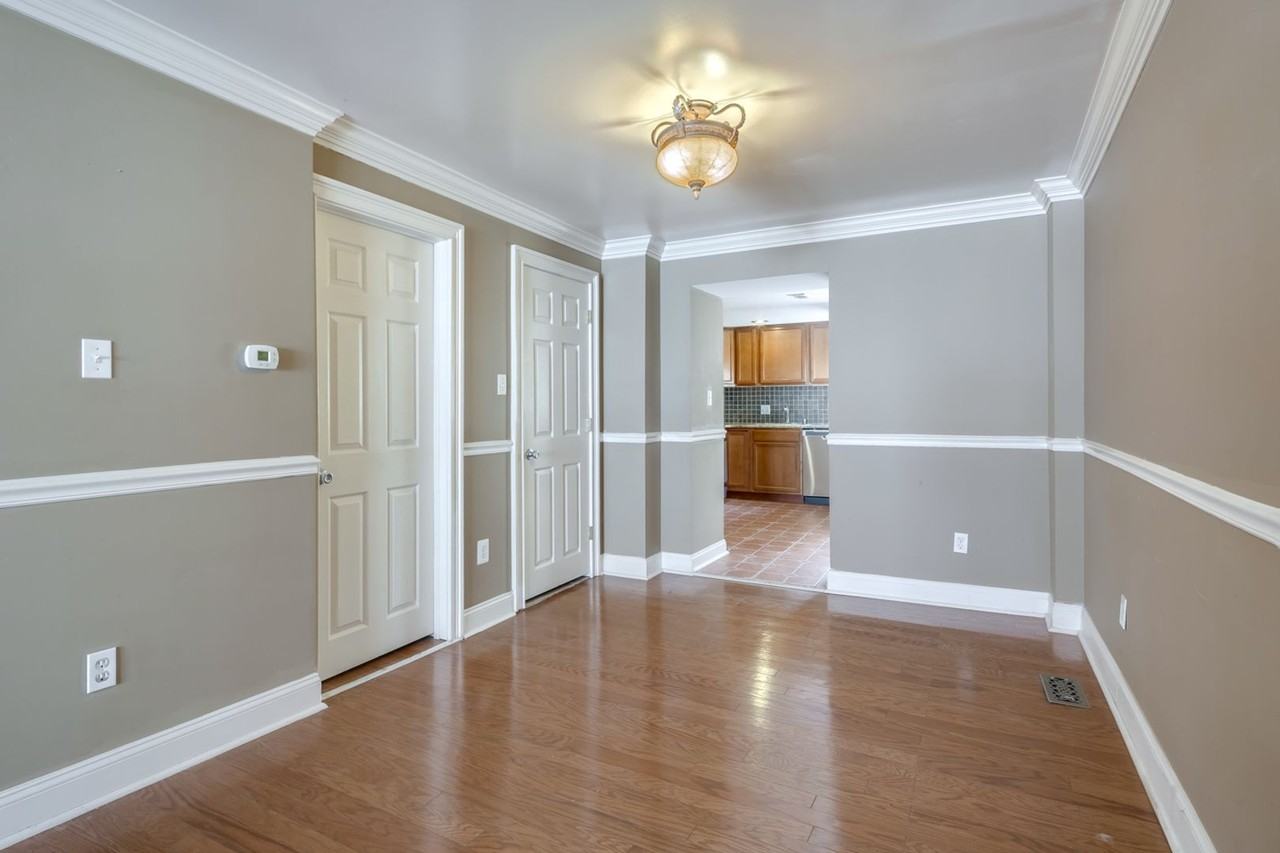 1928 Manton St - Photo 7 of 16