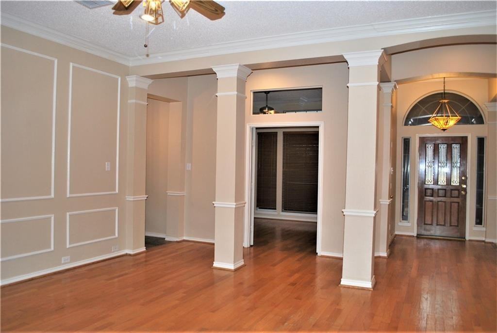 2685 Hillside Dr - Photo 6 of 29