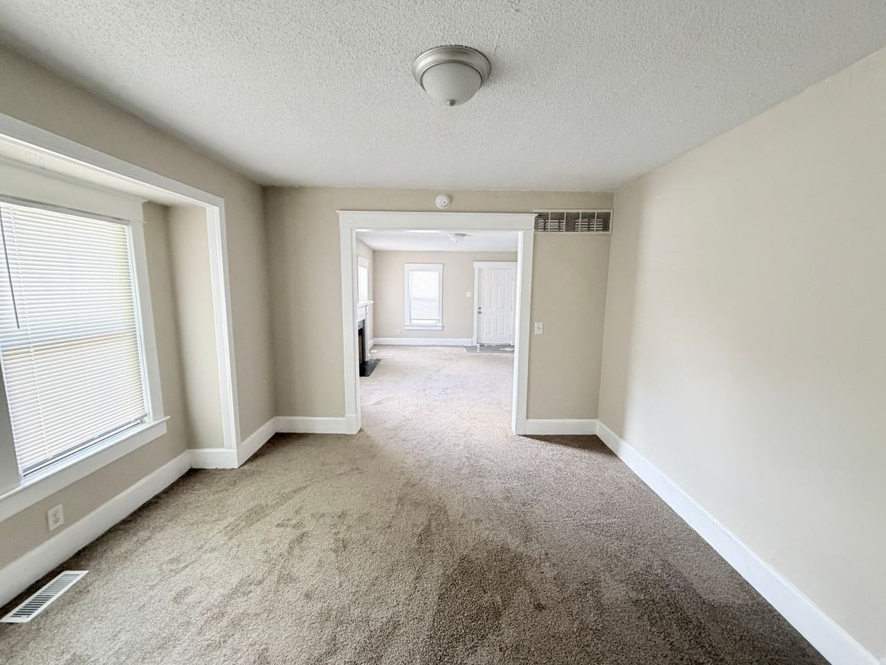 10104 E Golf Ave - Photo 4 of 12