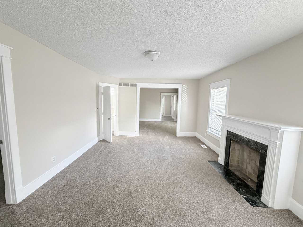 10104 E Golf Ave - Photo 5 of 12