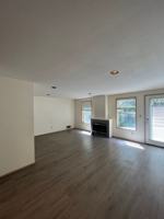 featured image of 2315 W Boston St