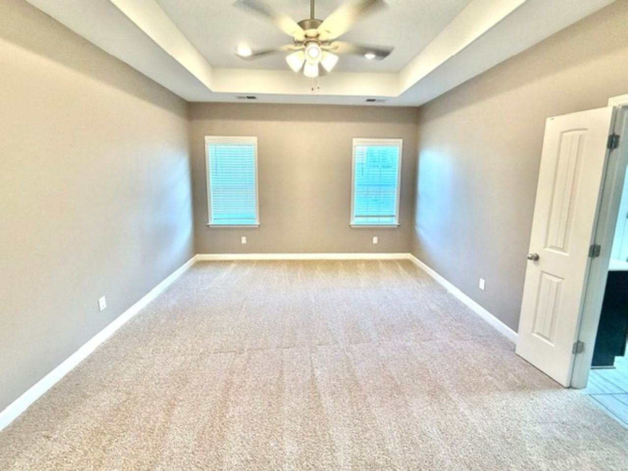 6283 Darwood Dr - Photo 6 of 13