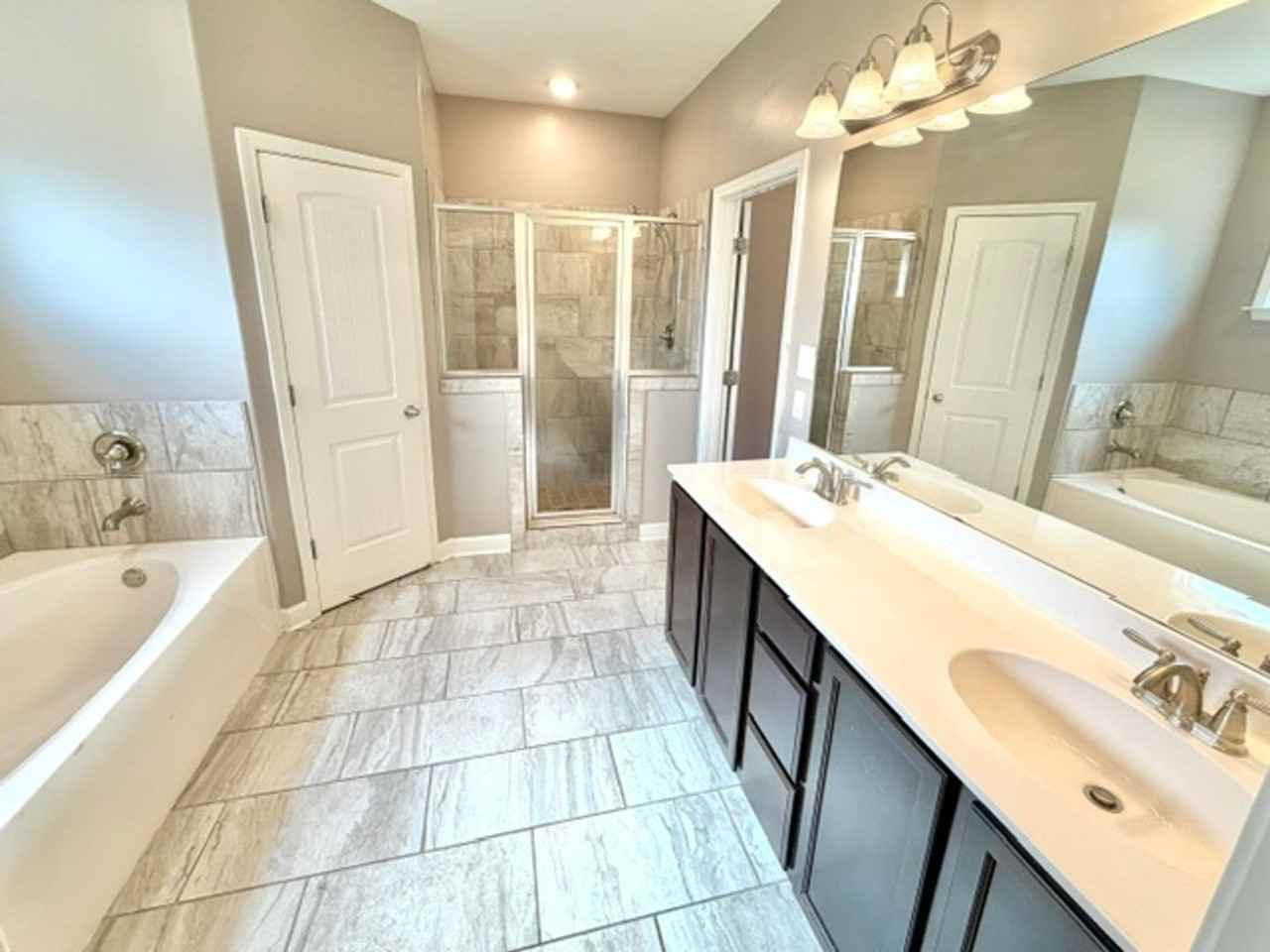 6283 Darwood Dr - Photo 7 of 13