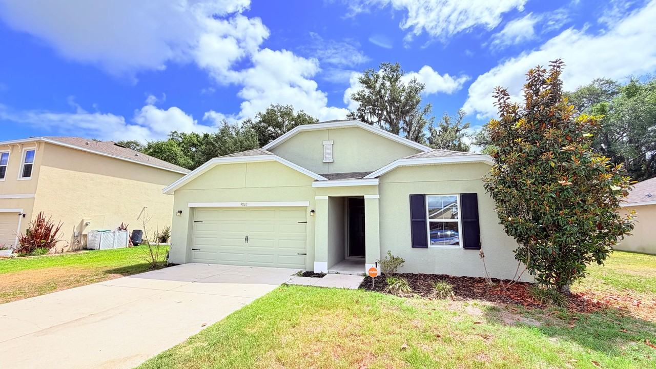 9803 Pepper Tree Pl - Photo 4 of 38
