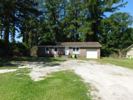 featured image of 4004 Brandywine Dr