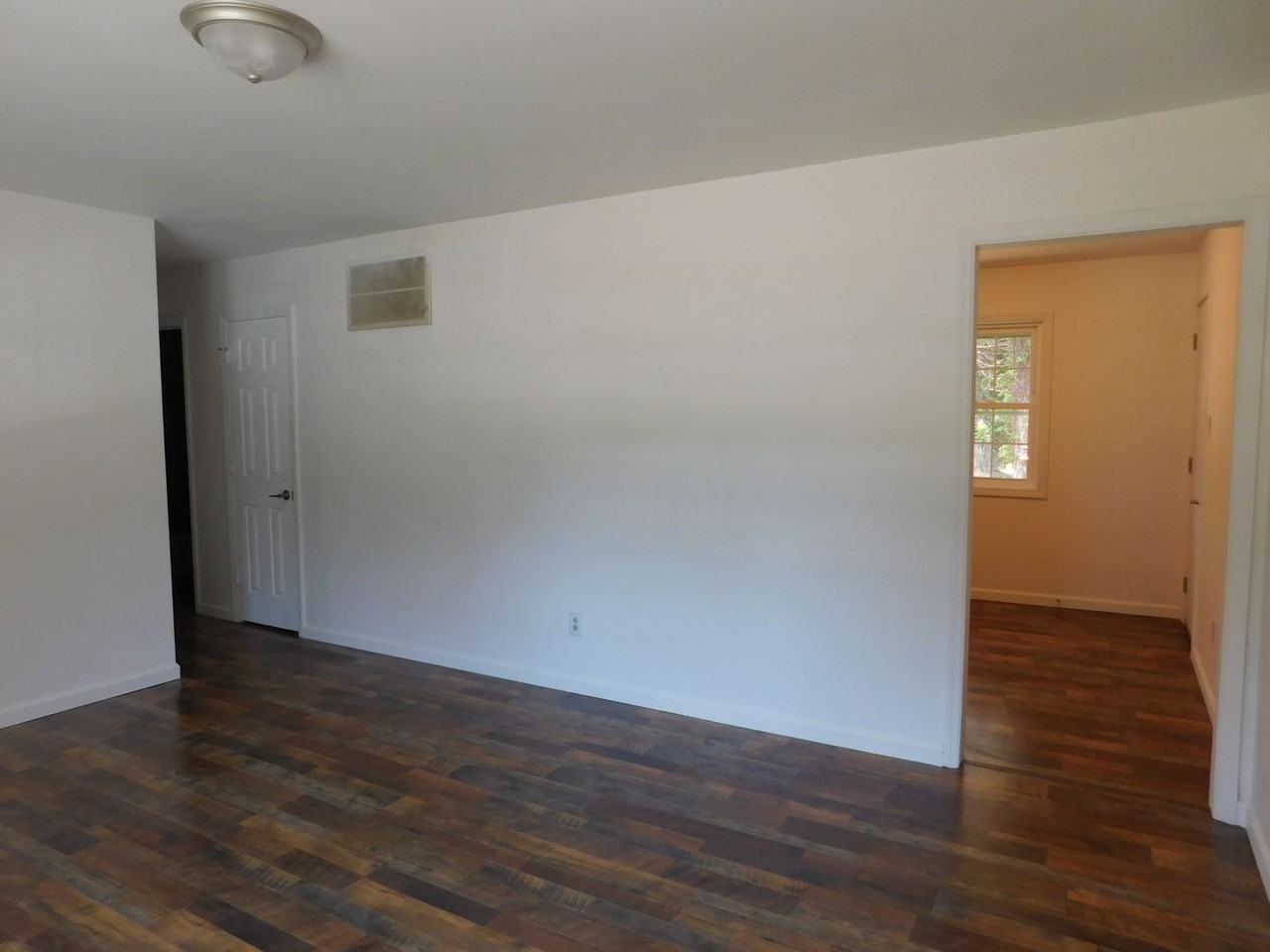 4004 Brandywine Dr - Photo 5 of 21