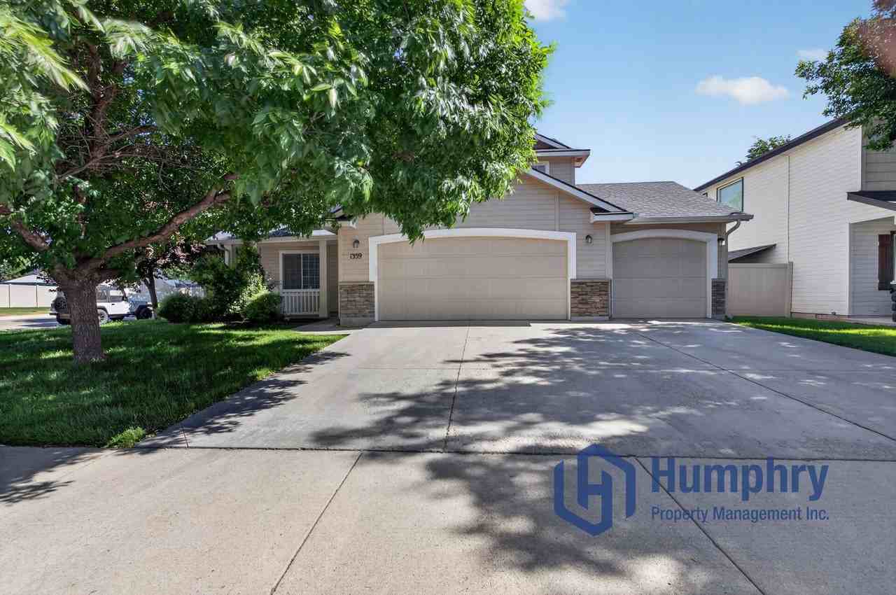 1359 E Palermo St - Photo 2 of 39